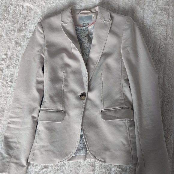 Jacket - Picture 1 of 1
